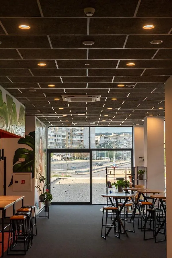 Hotel Campus 90 - Free Parking 瓦爾納